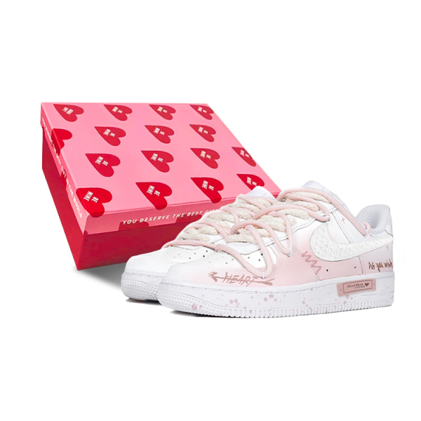【 】 Nike Air Force 1 LE GS