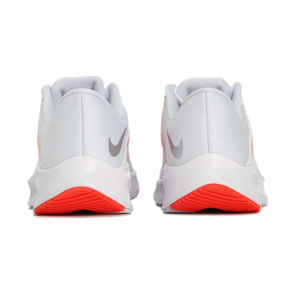 Nike Quest 3 PU