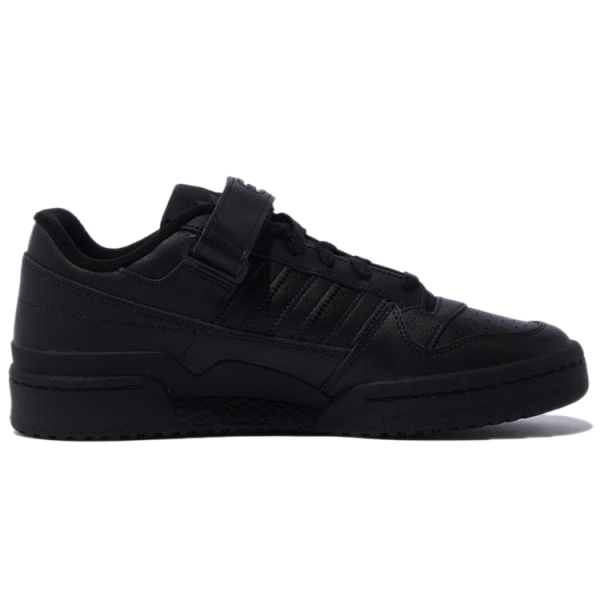 Adidas originals FORUM Low Triple Black