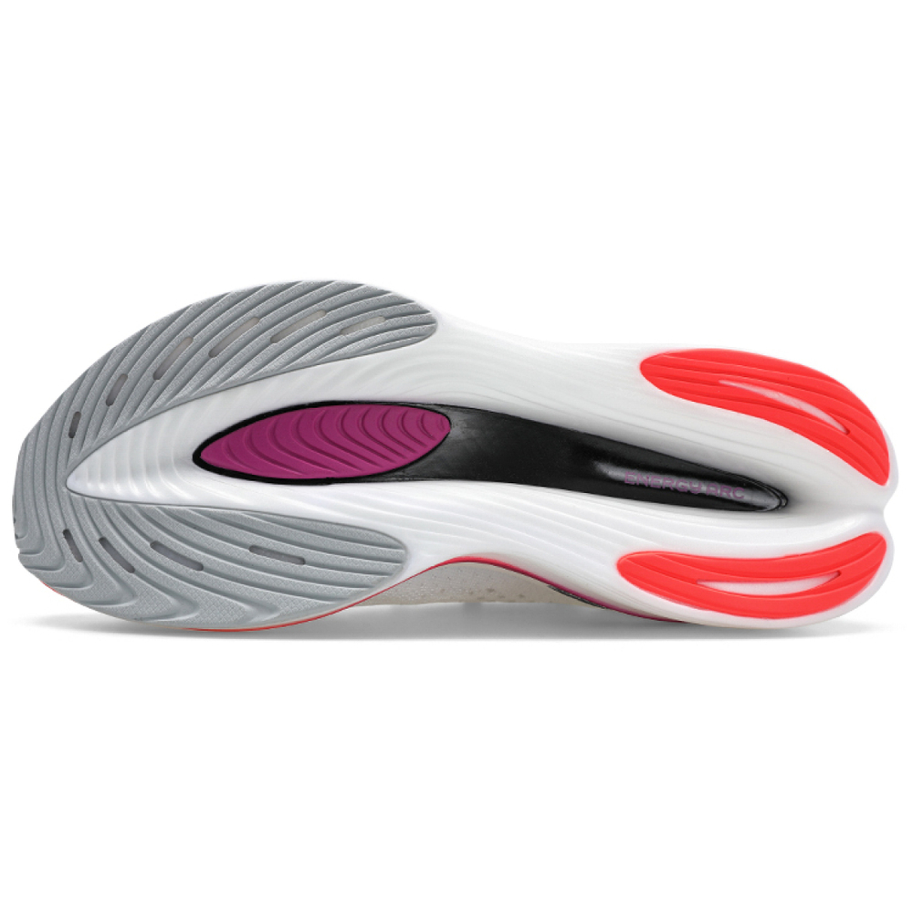 New Balance FuelCell SC Elite v3