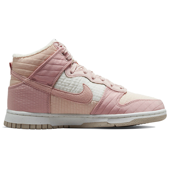 Nike Dunk High LX NN
