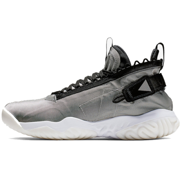 Air Jordan Proto React ‘Metallic Silver’