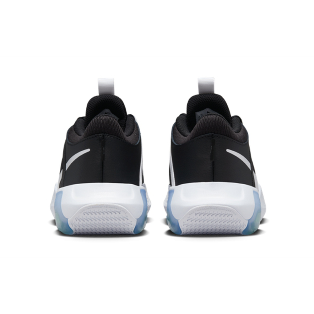 Nike Air Zoom Crossover