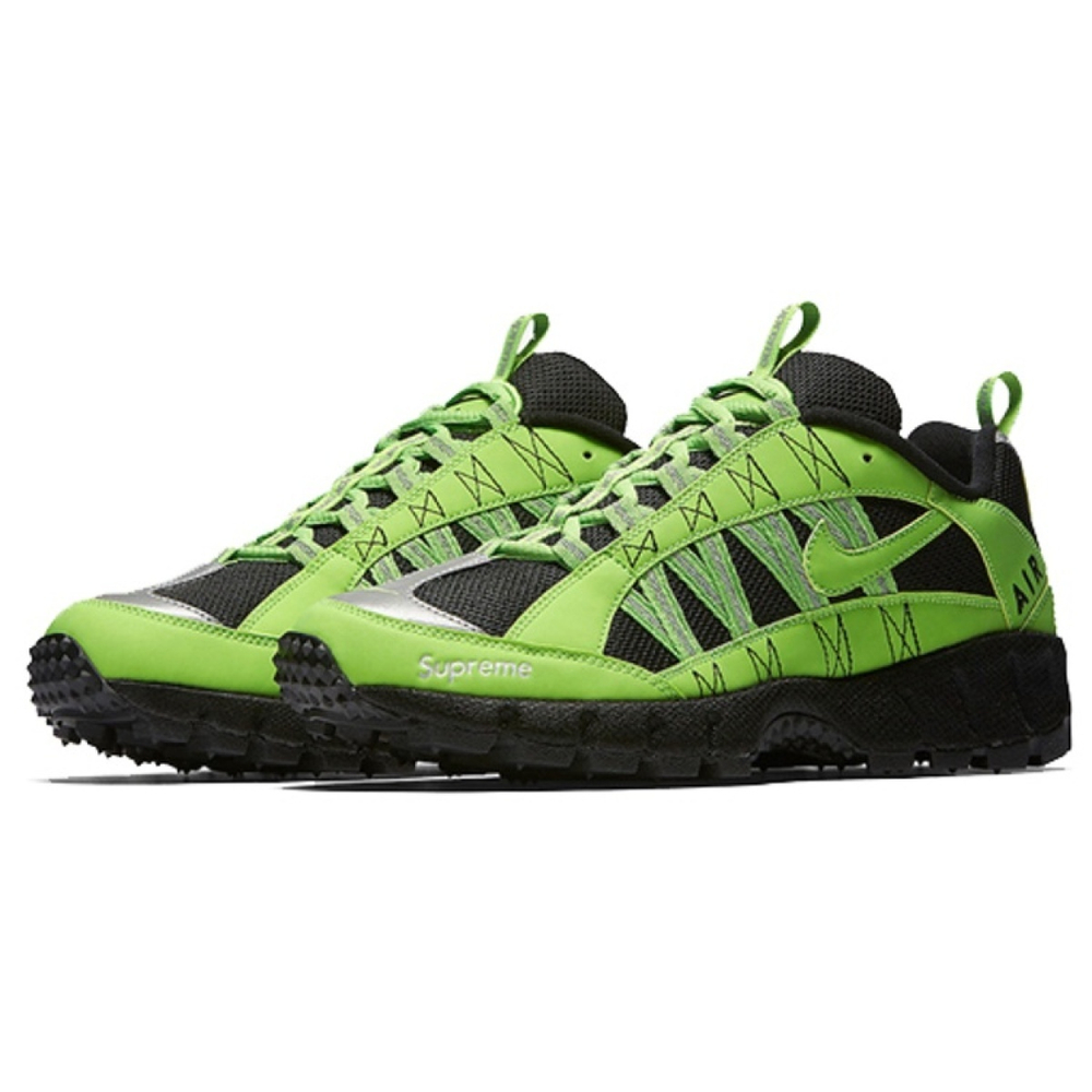 Supreme Nike Air Humara
