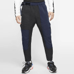 Nike Sportswear Tech Pack