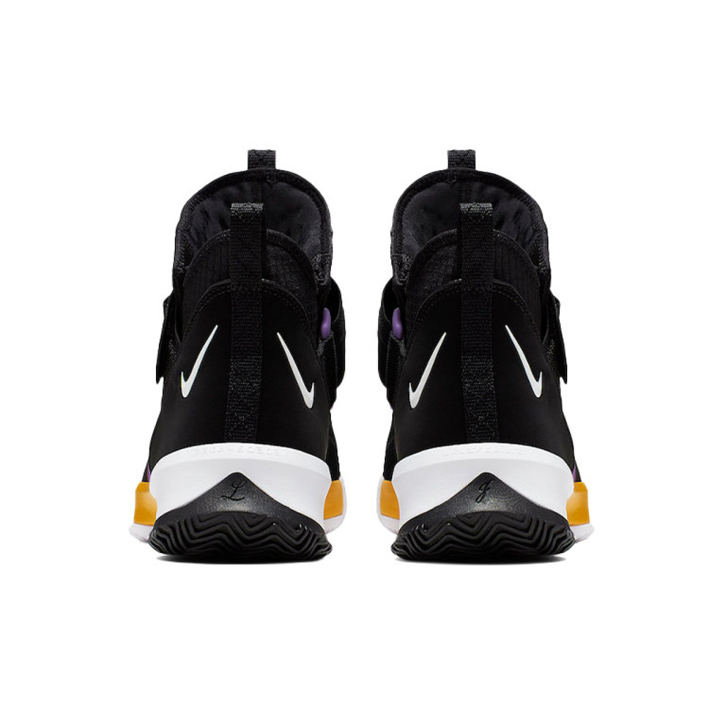 Nike zoom soldier 13 LeBron SFG EP 13