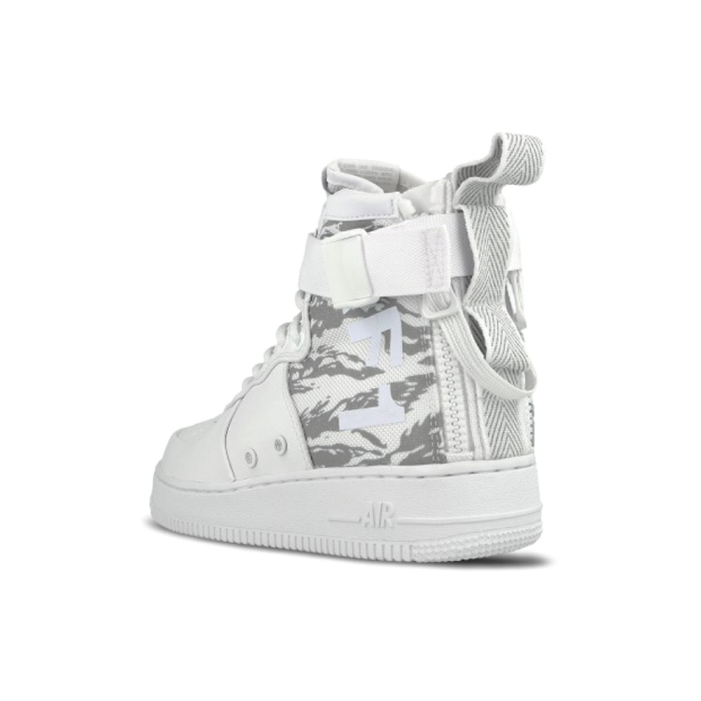 Nike Air Force 1 Winter Camo