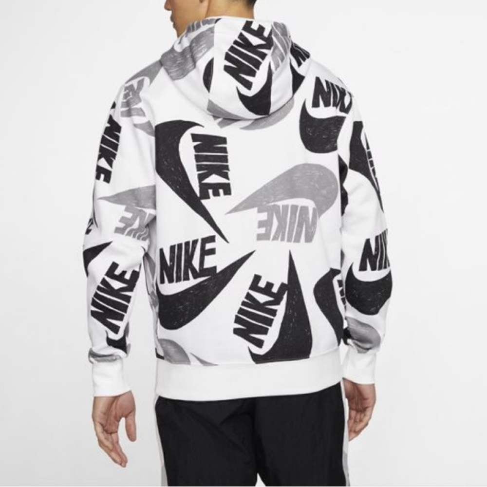 Nike Street Style