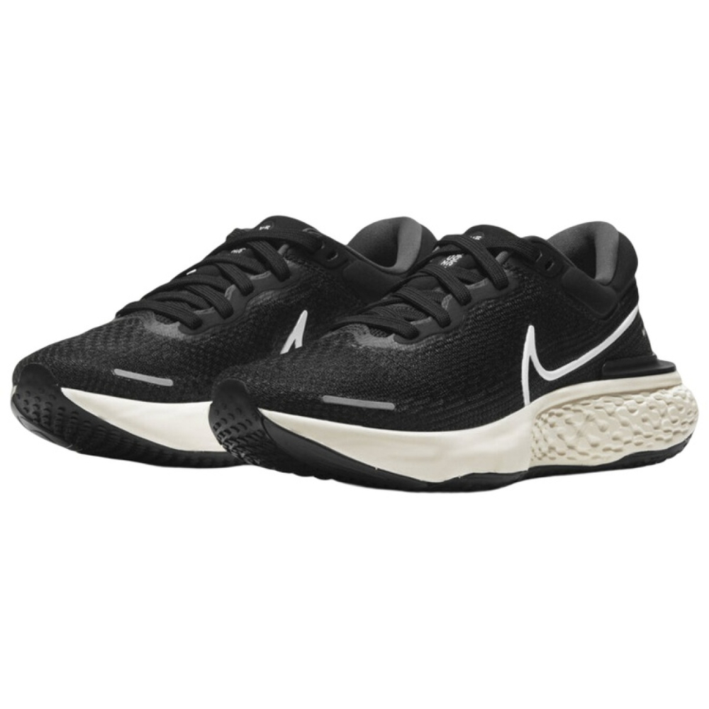 Nike Invincible Run 1 Flyknit