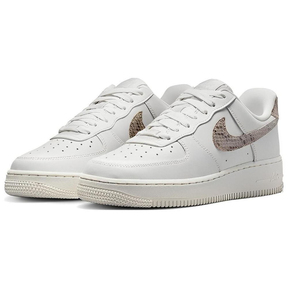 Nike Air Force 1 '07