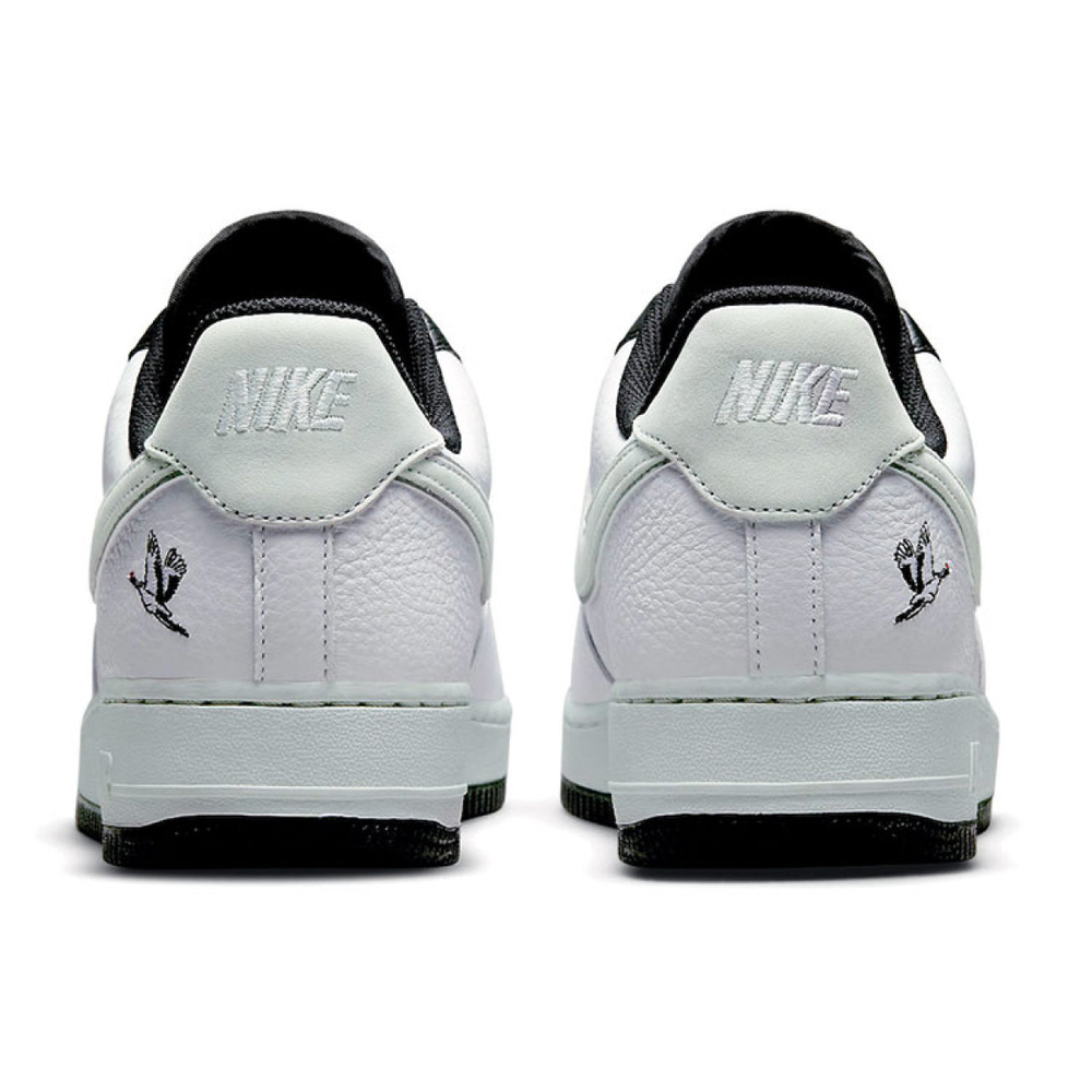 Nike Air Force 1 milky stork