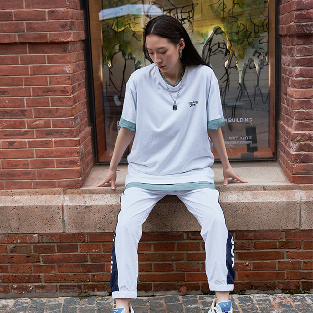 Reebok T