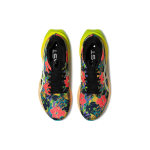 Asics Novablast 3 Lite Show