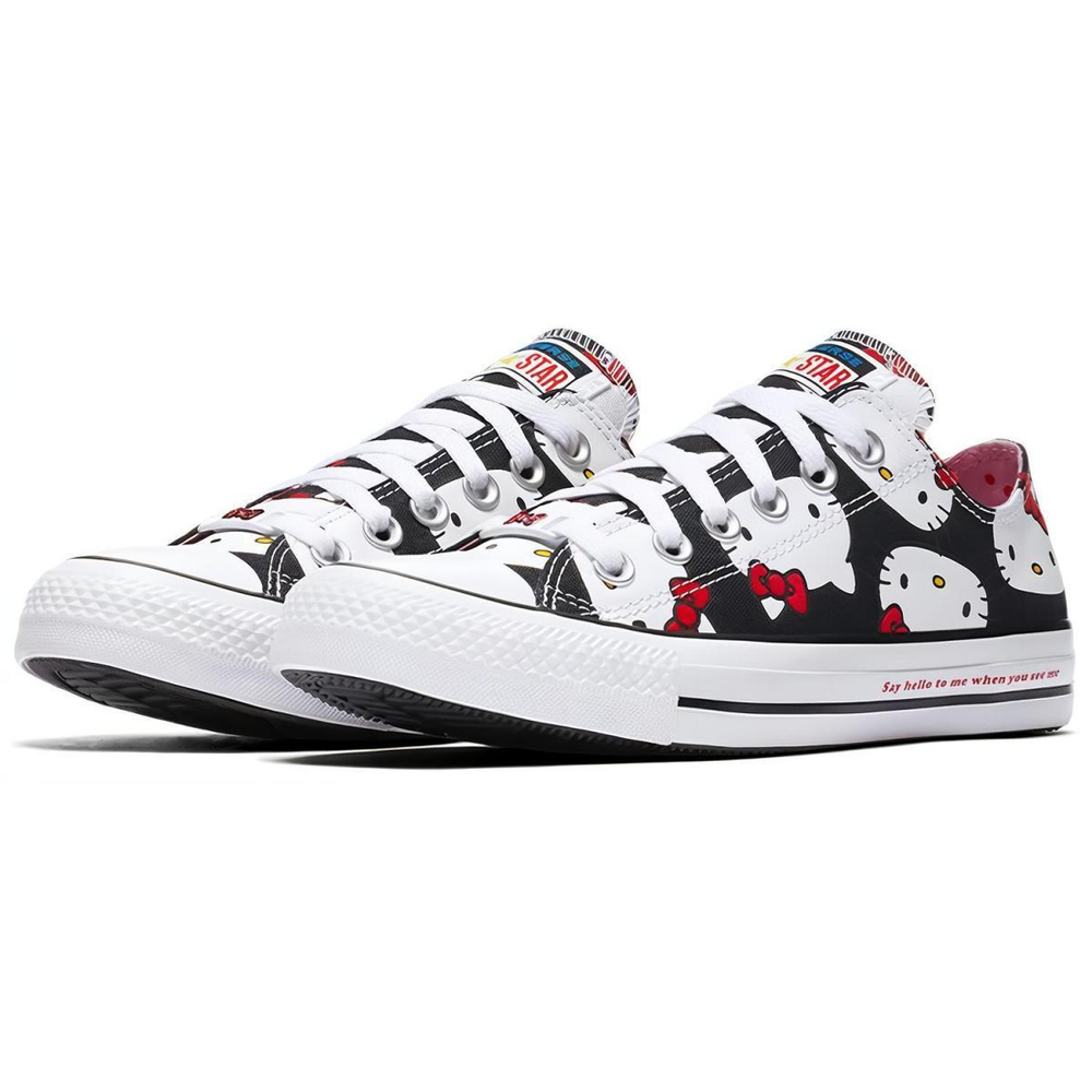 Hello Kitty x Converse Chuck Taylor All Star