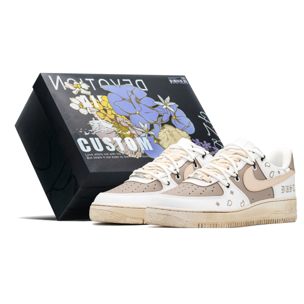 【 】 Nike Air Force 1