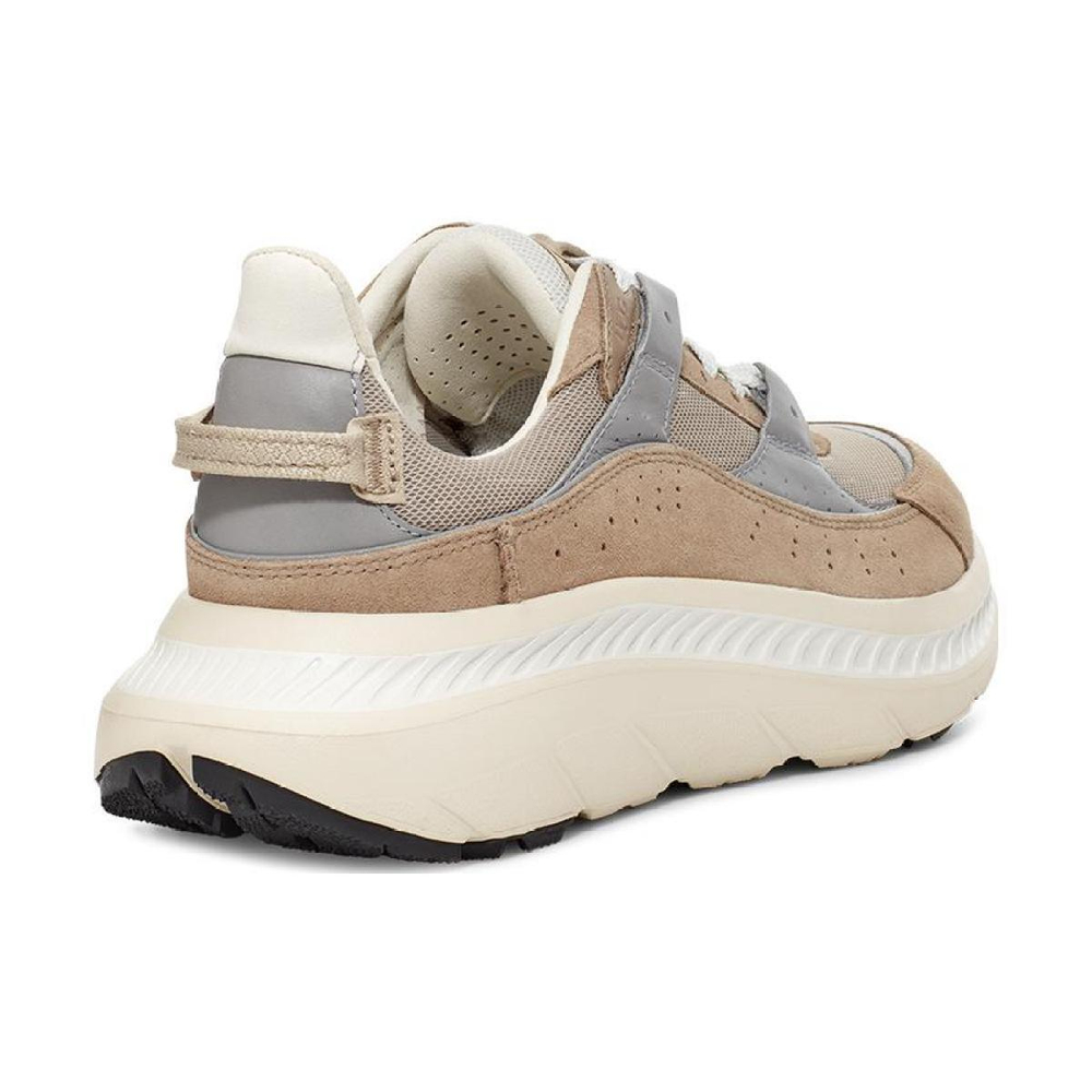 UGG CA805 V2
