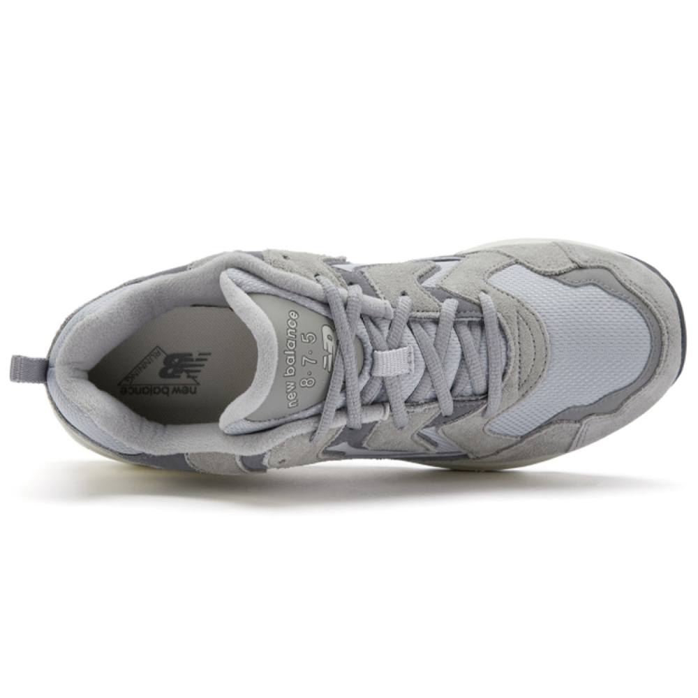 New Balance NB 875