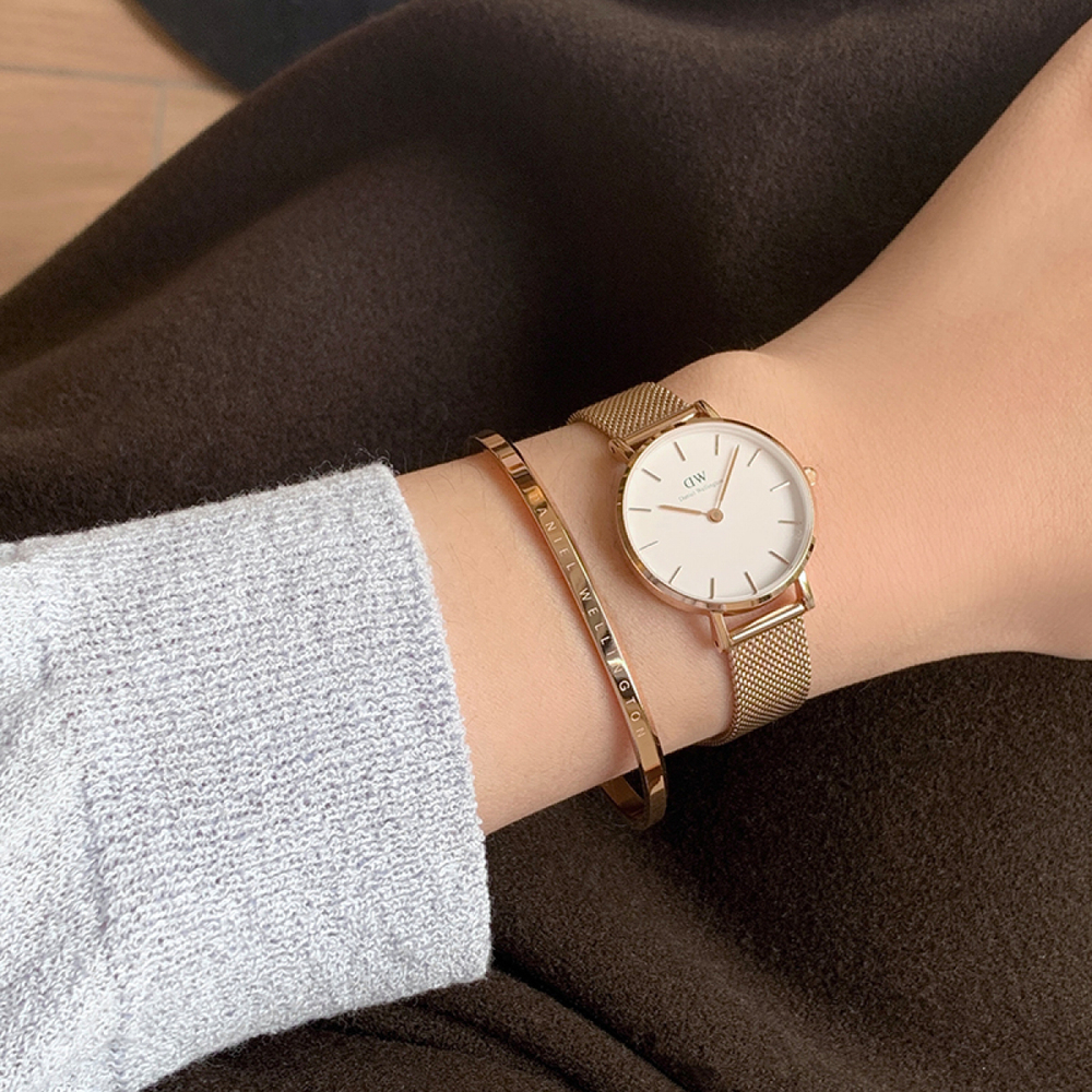 【 】 Daniel Wellington