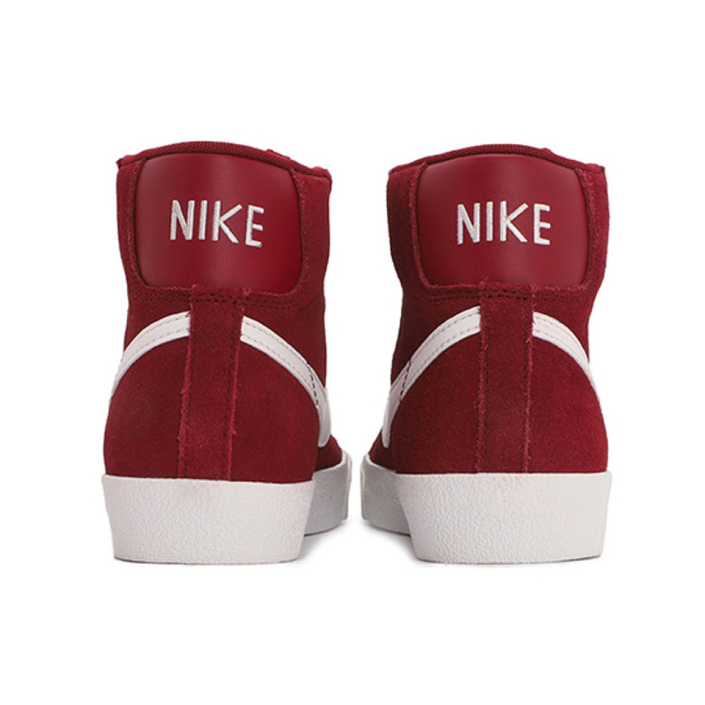 Nike Blazer '77