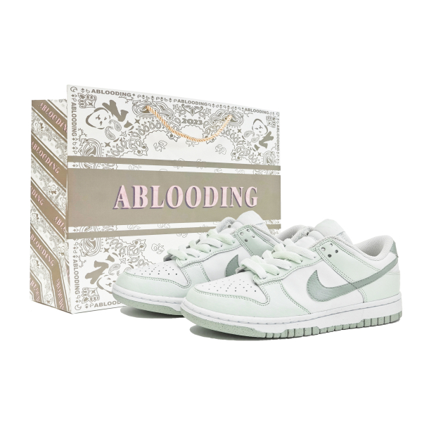 【 】 Nike Dunk Low ABLOODING