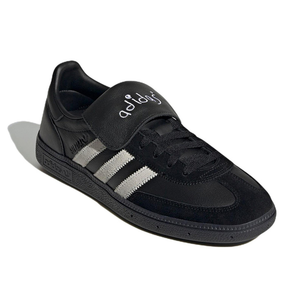 "Shukyu" x Ewax x adidas originals Handball Spzl