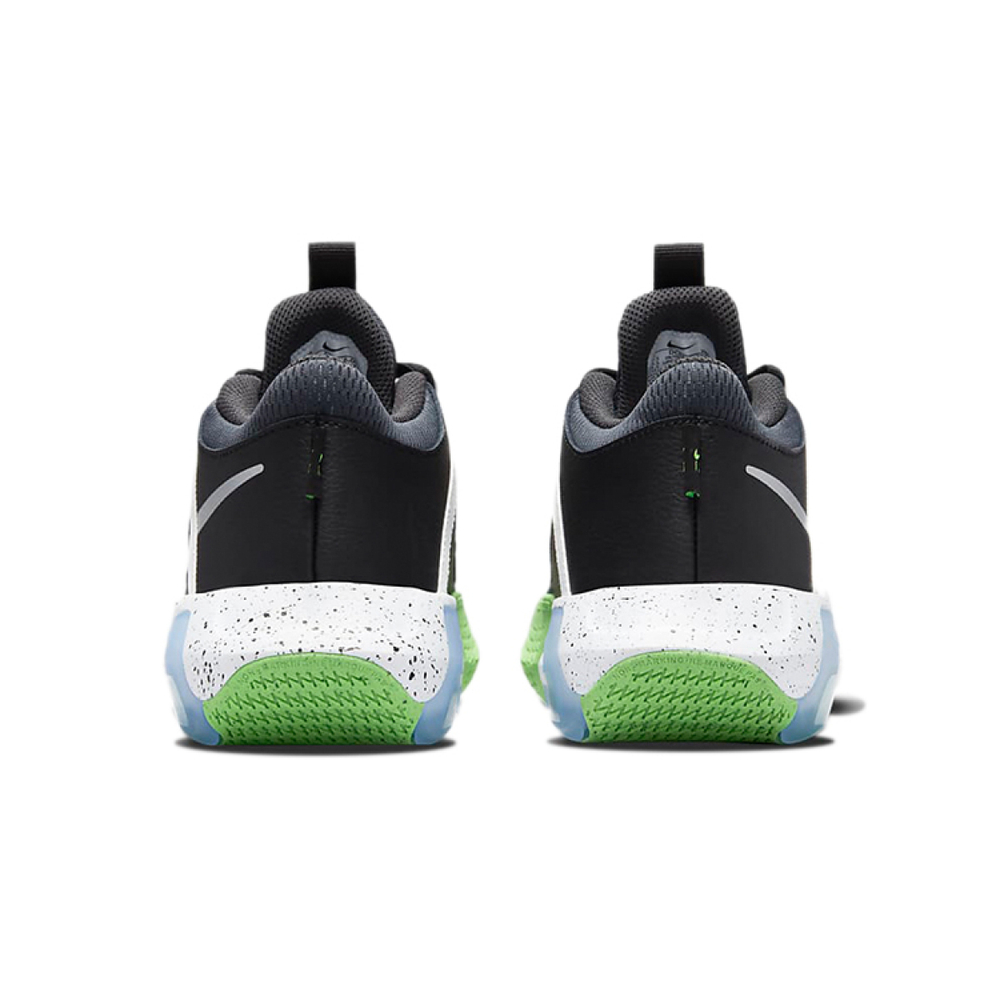 Nike Air Zoom Crossover