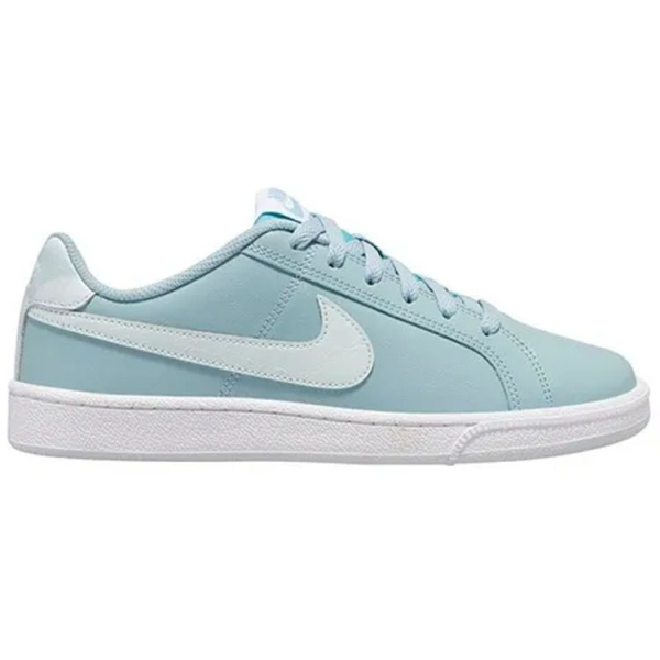 Nike Court Royale