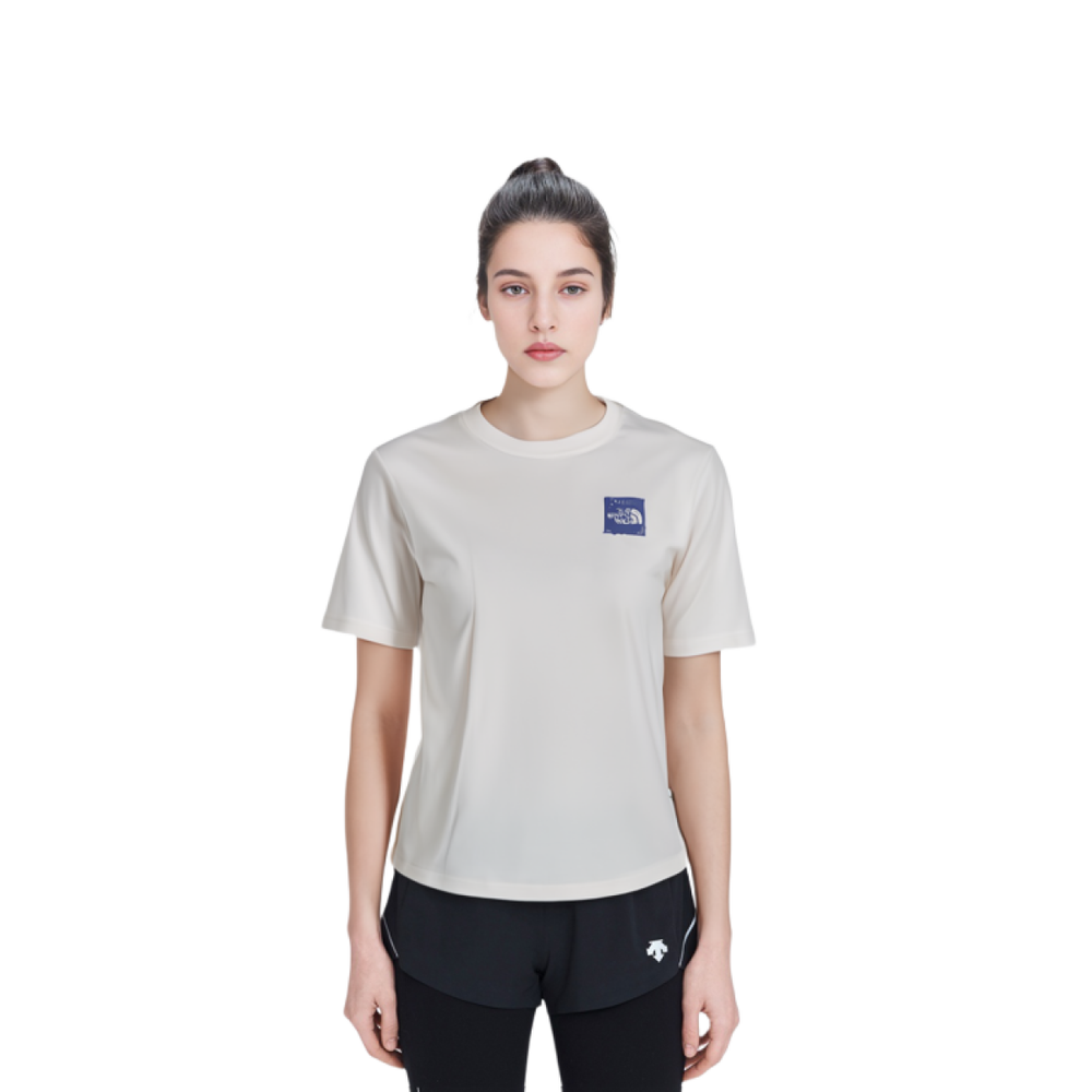 THE NORTH FACE Logo T
