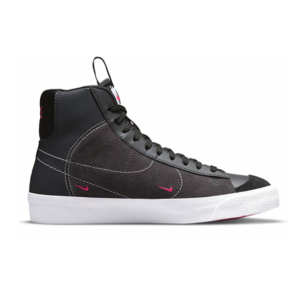 Nike Blazer SE D