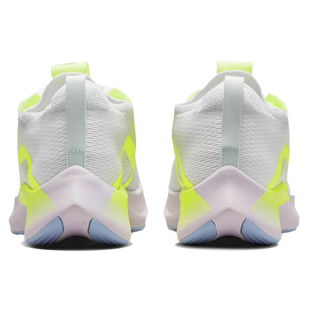 Nike Zoom Fly 4 premium
