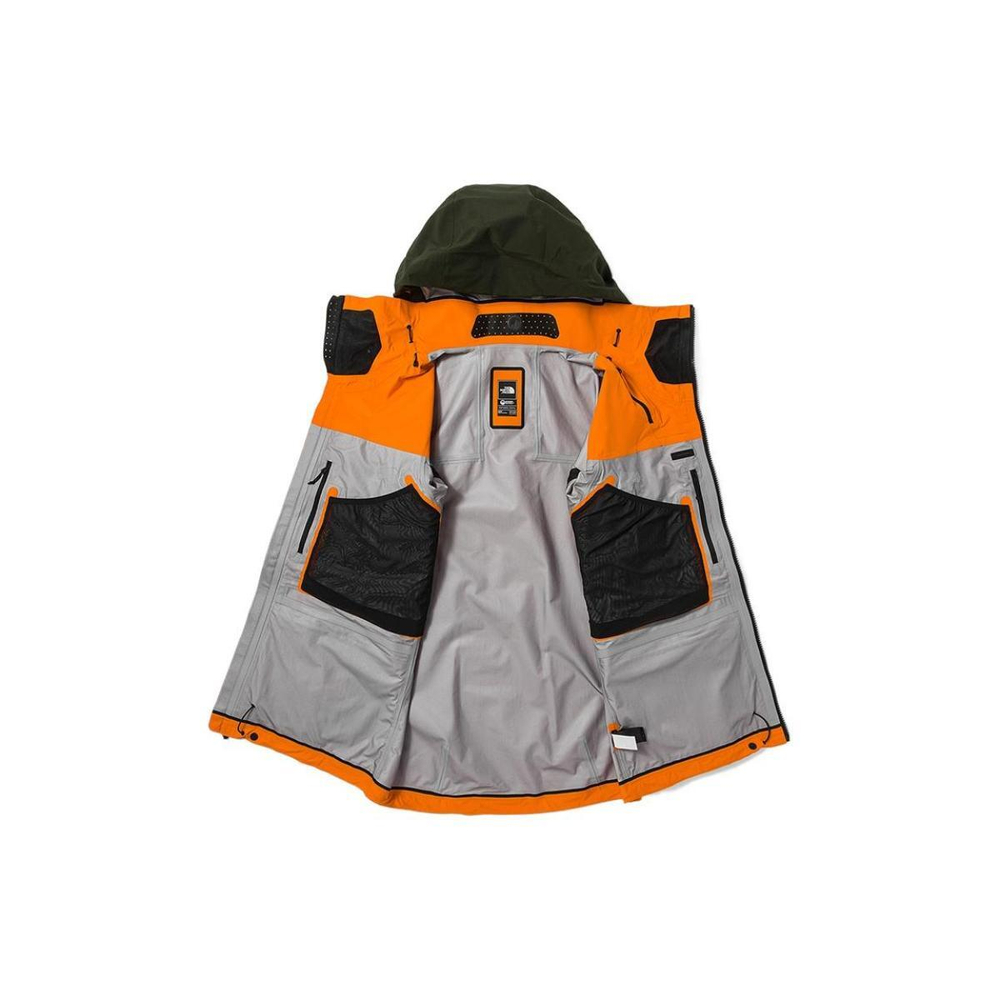 THE NORTH FACE