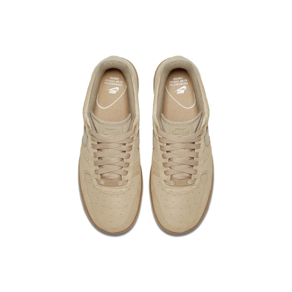 Nike Air Force 1 07 LV8