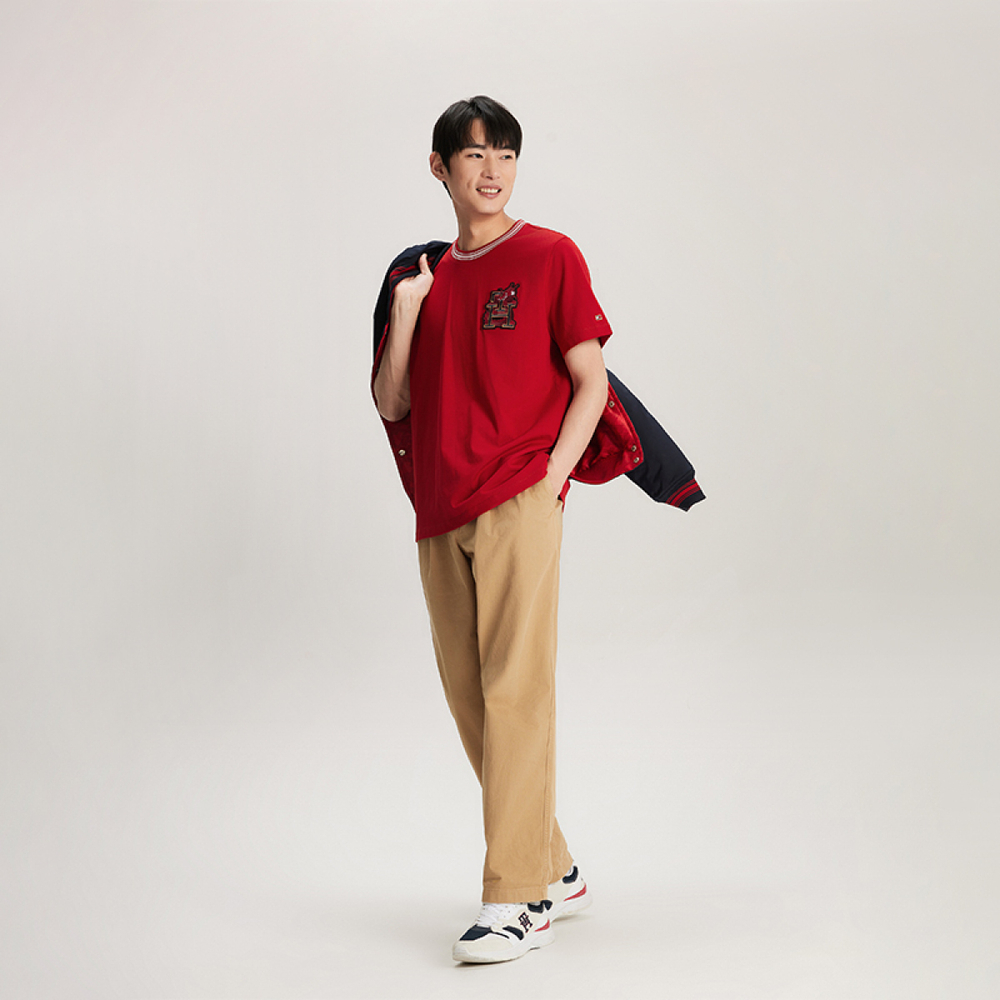 Tommy Hilfiger T