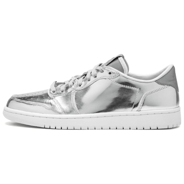 Jordan Air Jordan 1 Retro Low Pinnacle Metallic Silver