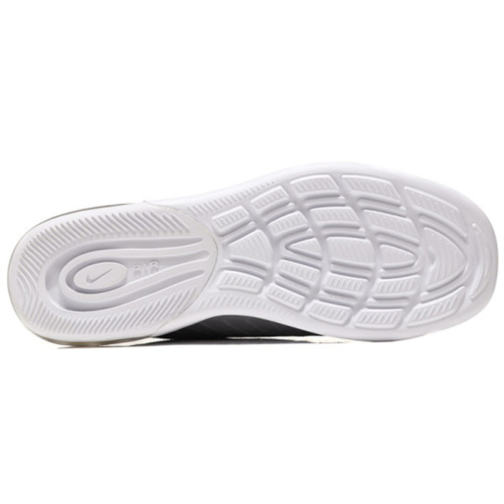 Nike Air Max Axis