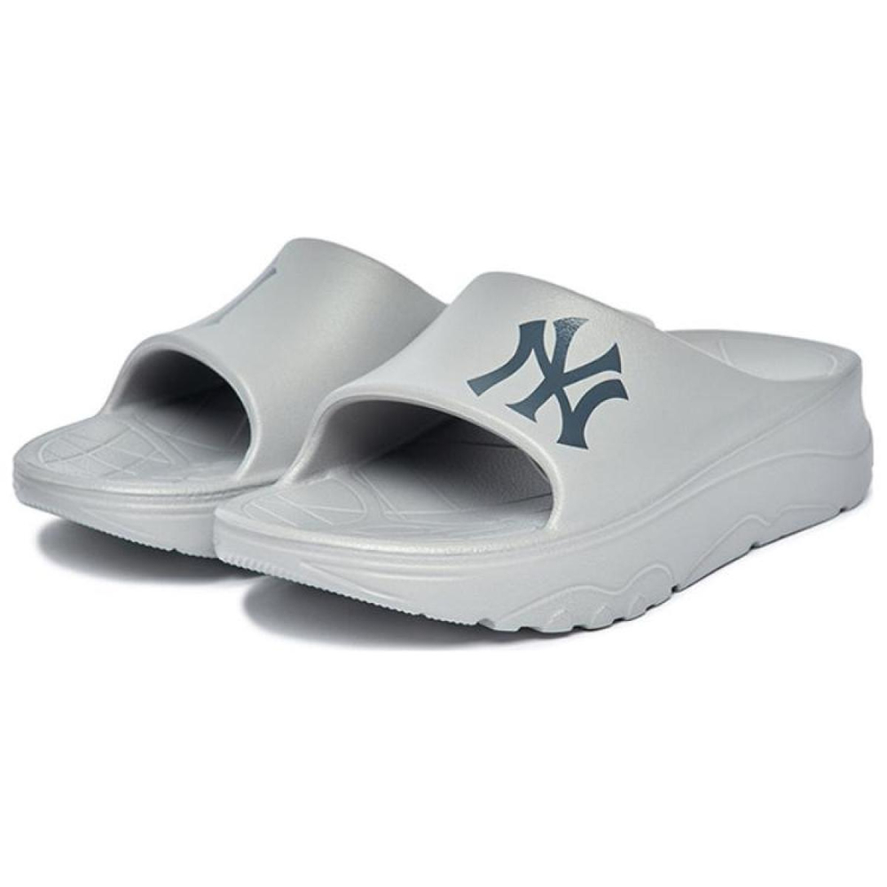 MLB Slipper