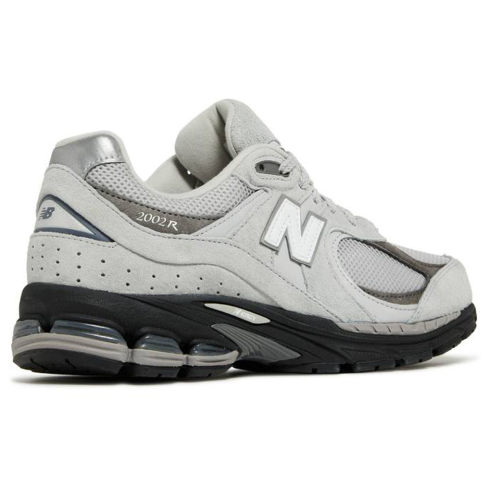 New Balance NB 2002R