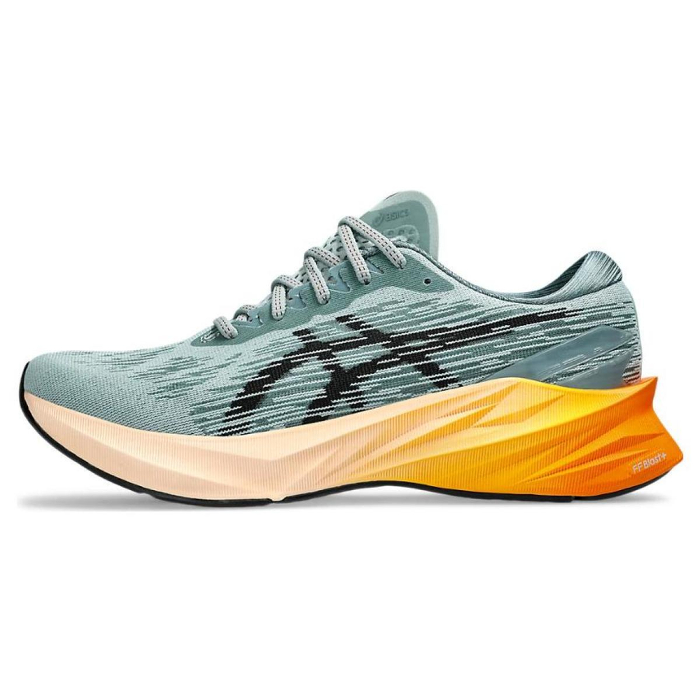 Asics Novablast 3