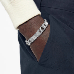 LOUIS VUITTON #