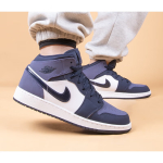 Jordan Air Jordan 1 Mid Sanded Purple