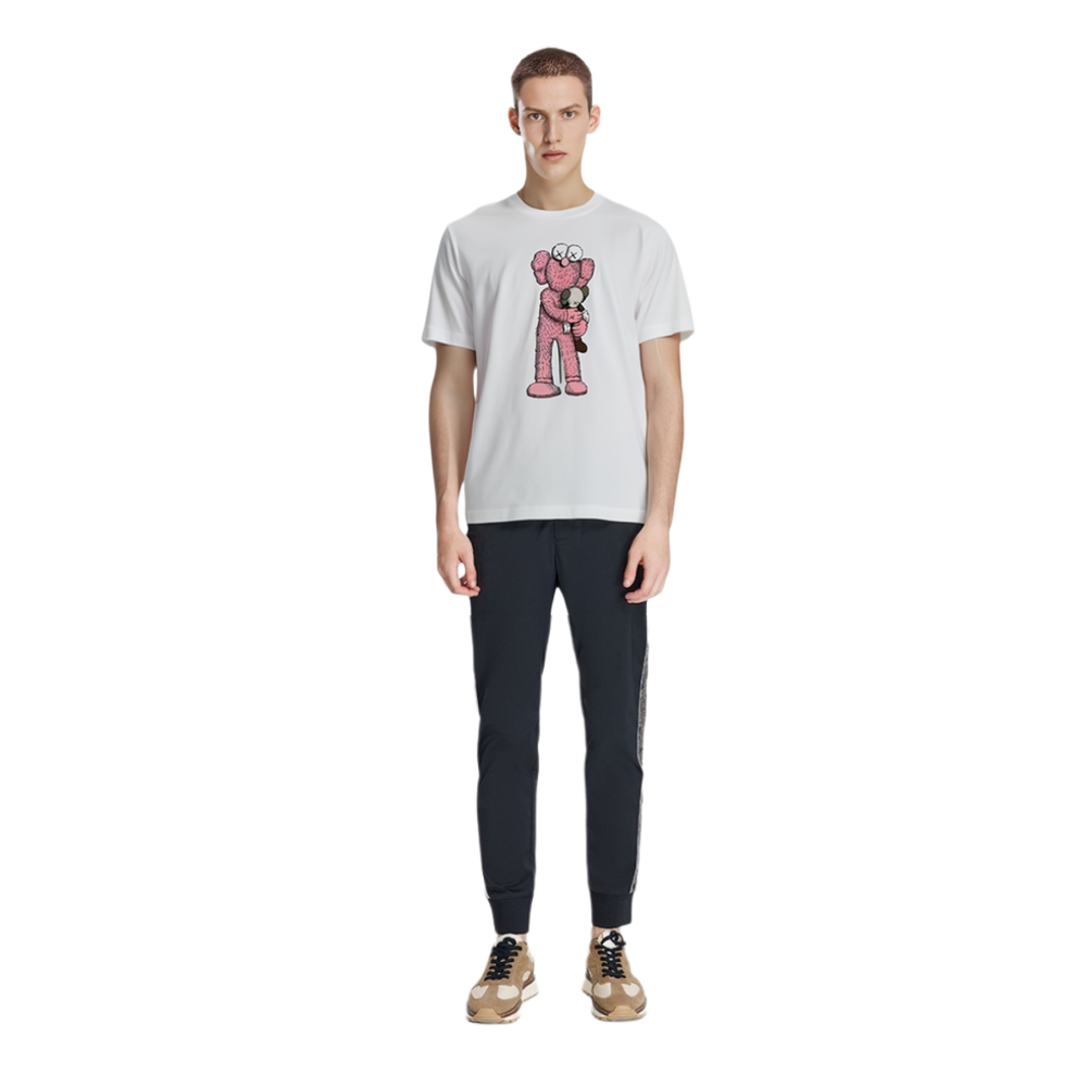UNIQLO x KAWS T