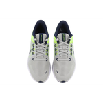 Nike Quest 4