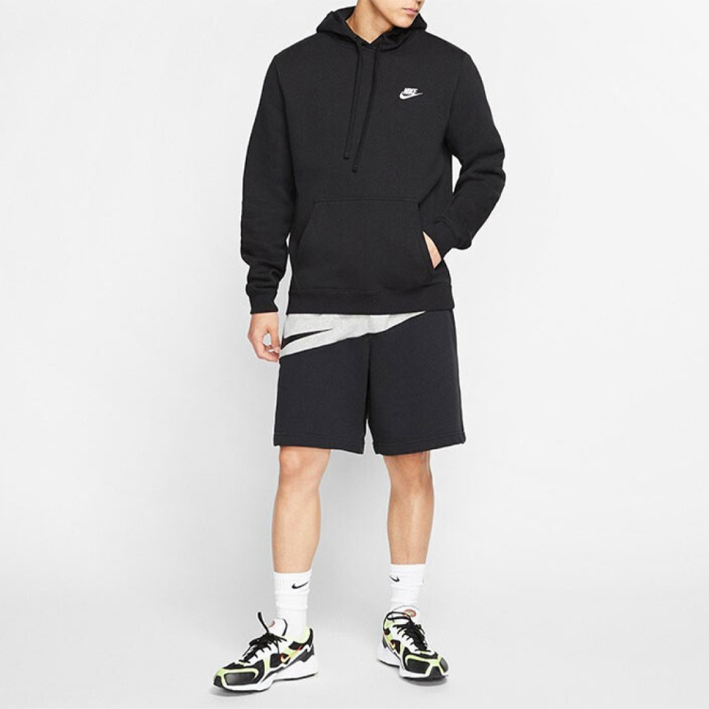 Nike Sportswear Swoosh