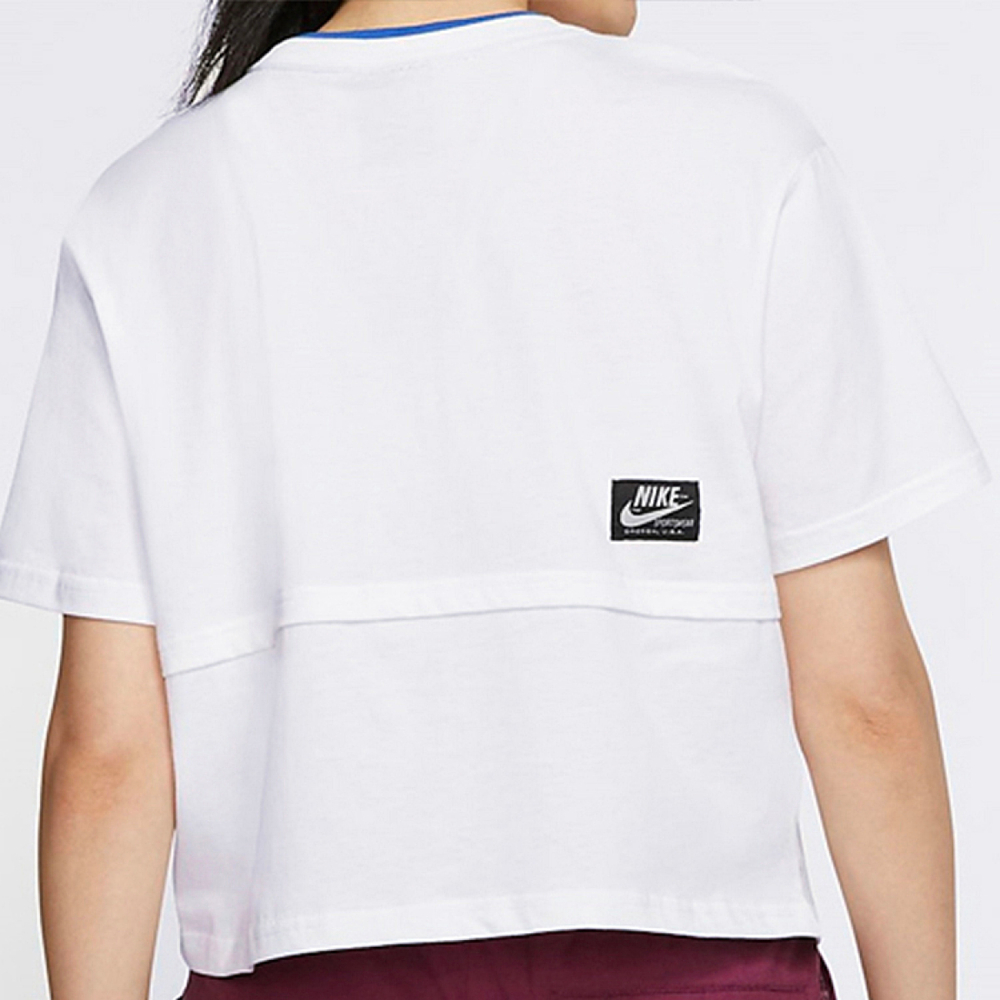 Nike logo T