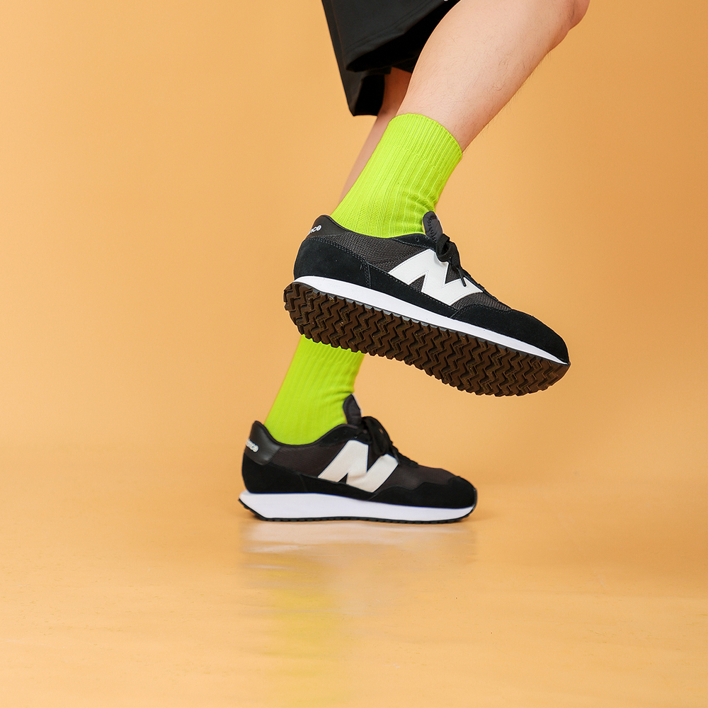 New Balance NB 237