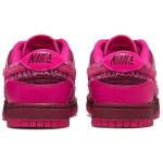 Nike Dunk "Valentine's Day"
