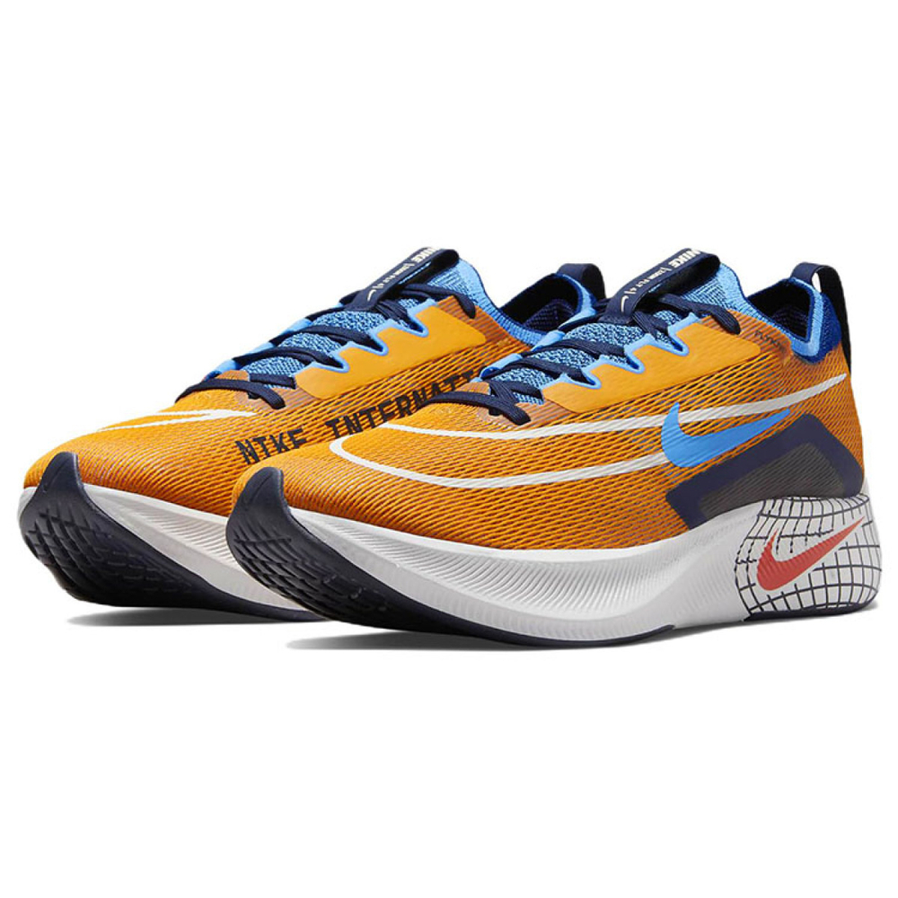 Nike Zoom Fly 4
