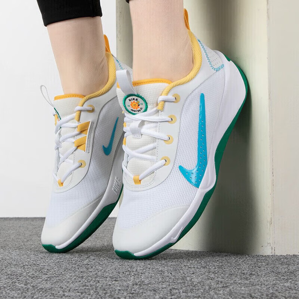 Nike Multi-Court