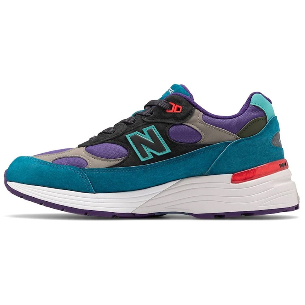 CONCEPTS x New Balance NB 992