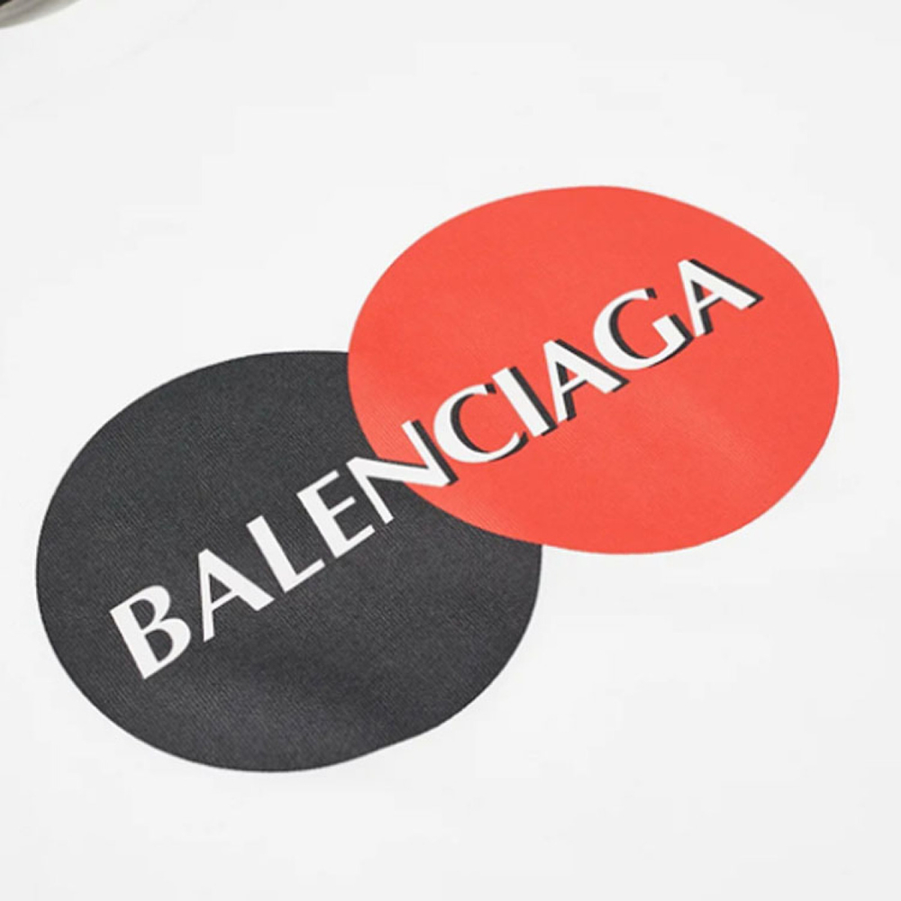Balenciaga T